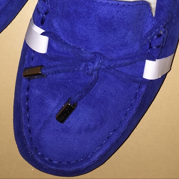 NWT - MICHAEL KORS BLUE SUEDE MOCS - SIZE 8M - Picture 7 of 8